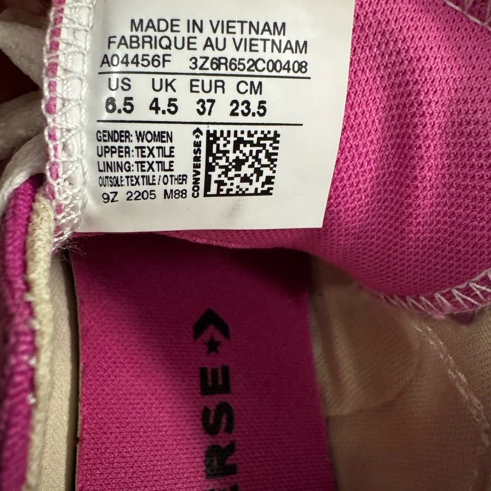 Converse - Picture 6 of 6